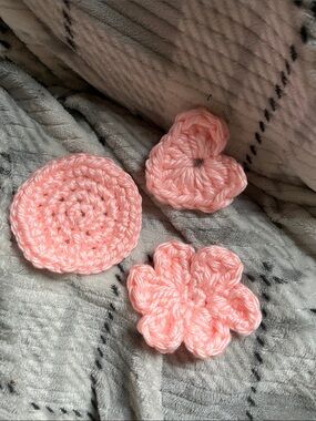 Handmade Crochet Flower & Round Cotton Facial coasters/Scrubbies - Peach Pink